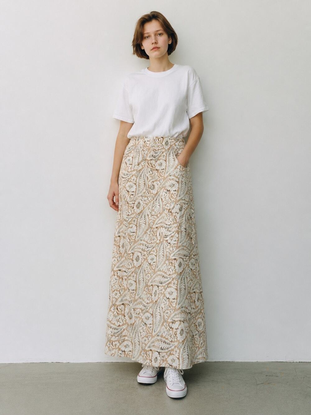 NWOT S Doe & Rae Tan Ivory Floral Paisley Elastic Waist Boho Maxi Skirt
